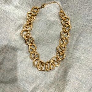 Gold link necklace